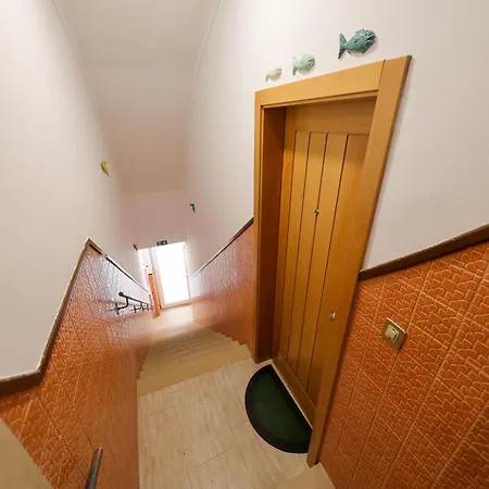 Three Fish Nyaraló Nazaré