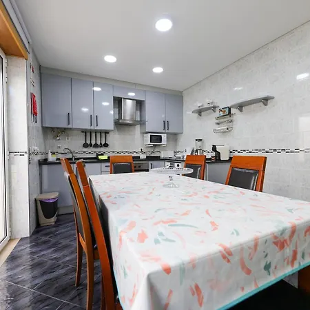 Nyaraló Three Fish Nazaré